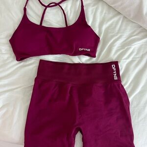 Dfyne Dynamic Set in ‘Berry’